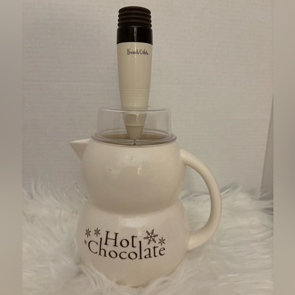 Hot Chocolate Snowman Shaped Pot w/ Frother - Picture 2 of 2